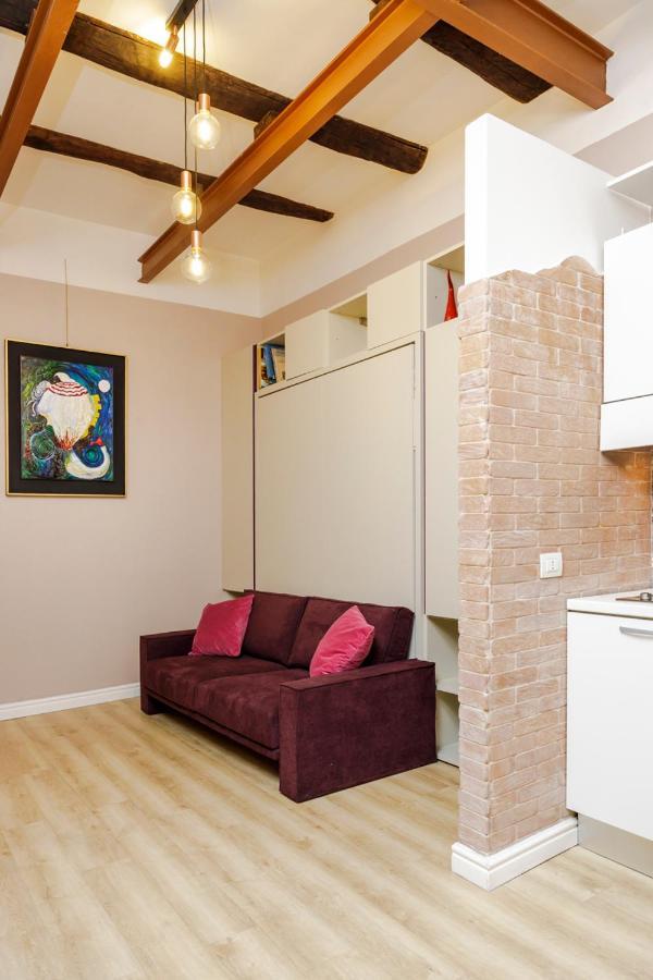 נאפולי Vicky'S Luxury Guesthouse מראה חיצוני תמונה
