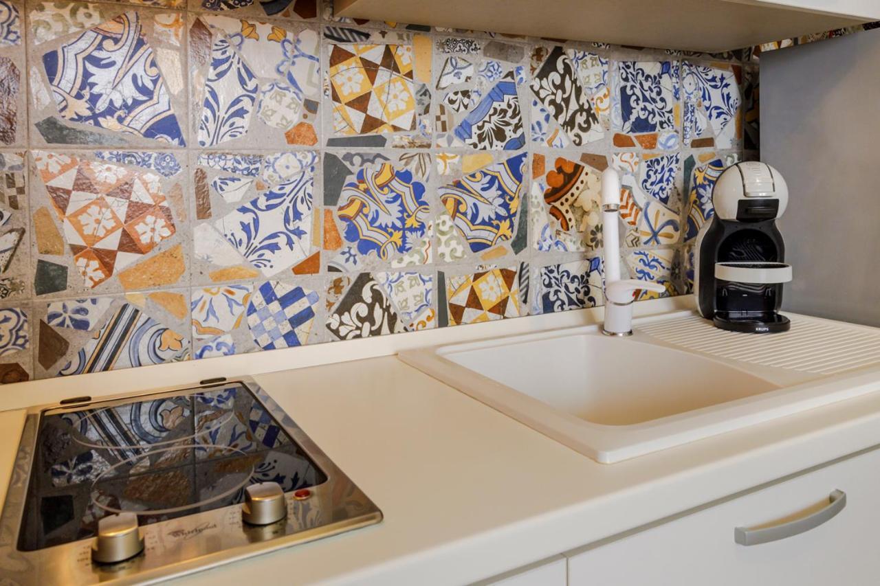 נאפולי Vicky'S Luxury Guesthouse מראה חיצוני תמונה