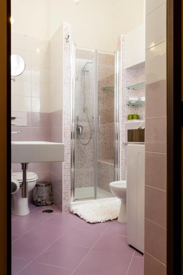 נאפולי Vicky'S Luxury Guesthouse מראה חיצוני תמונה
