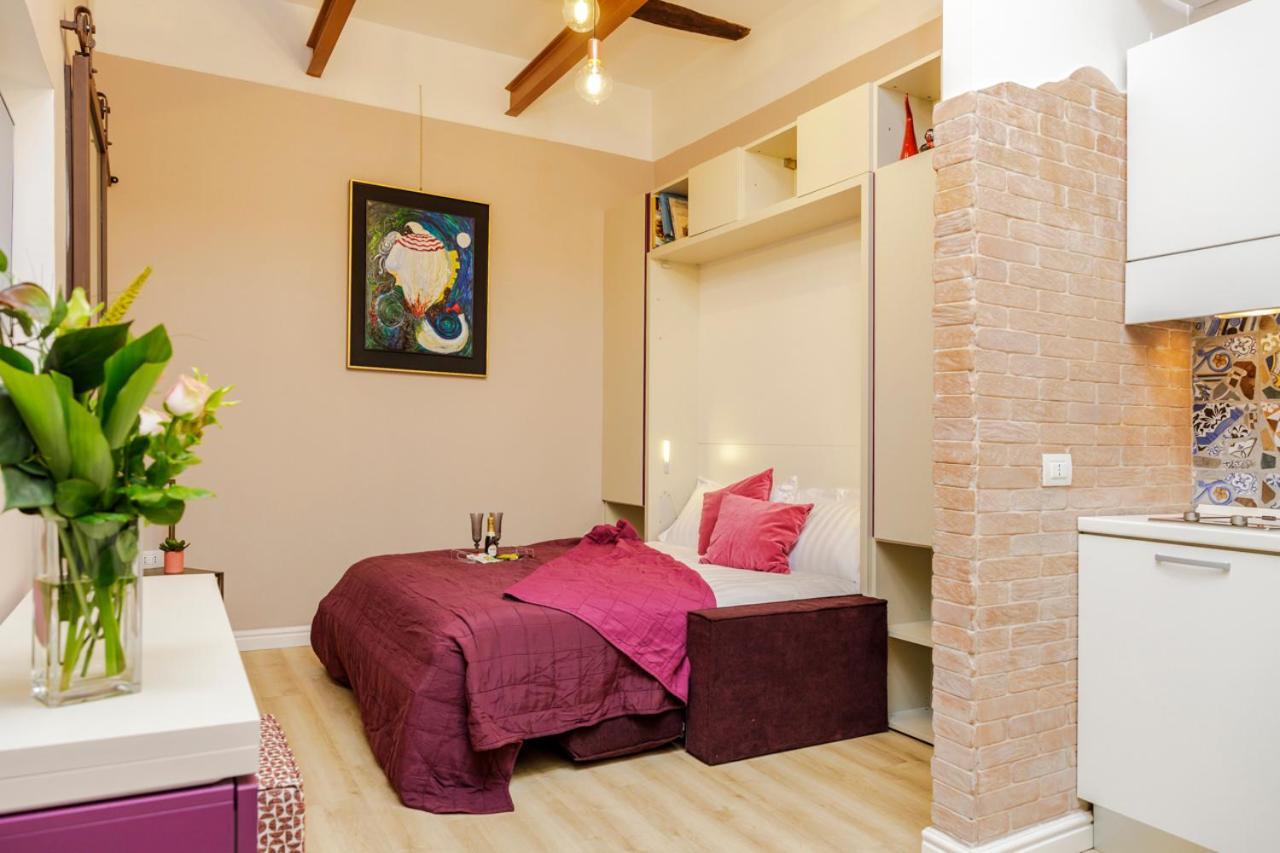 נאפולי Vicky'S Luxury Guesthouse מראה חיצוני תמונה